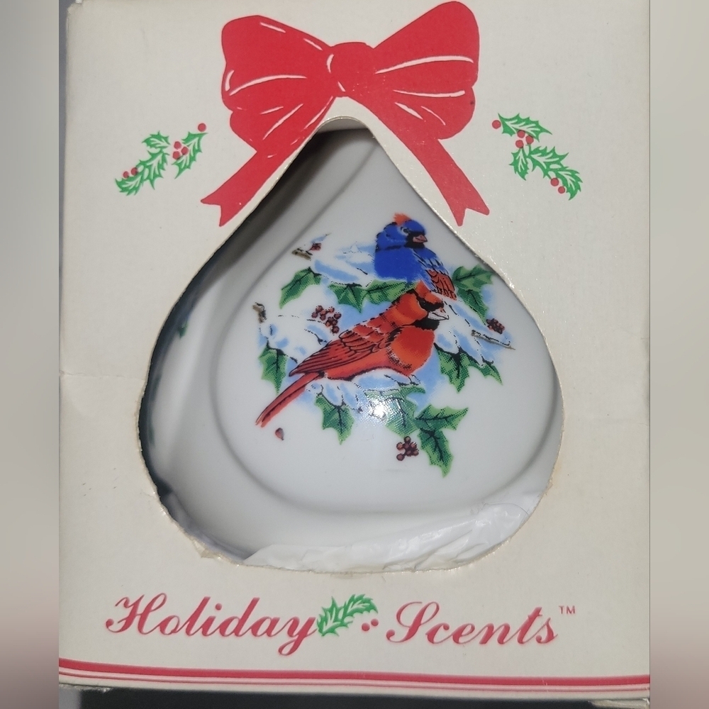 Holiday Scents cardinal porcelain ornament